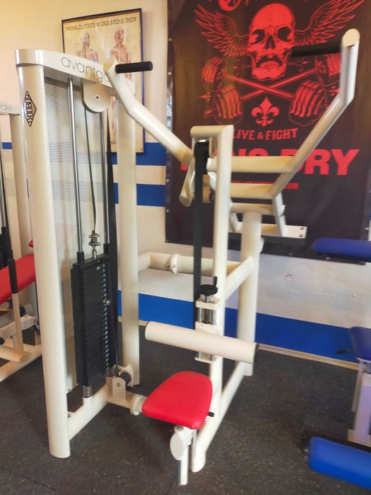 Zestaw 5 maszyn HBP GYM 80 super  stan polecam