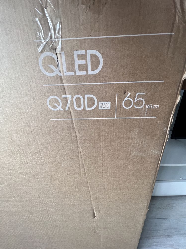Телевізор Samsung QE65Q60AAUXXC