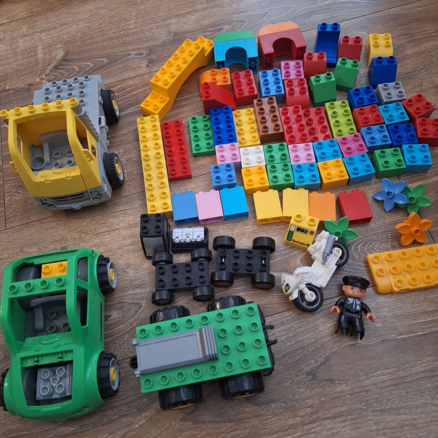 Lego Duplo Klocki Auta Pociąg Tory