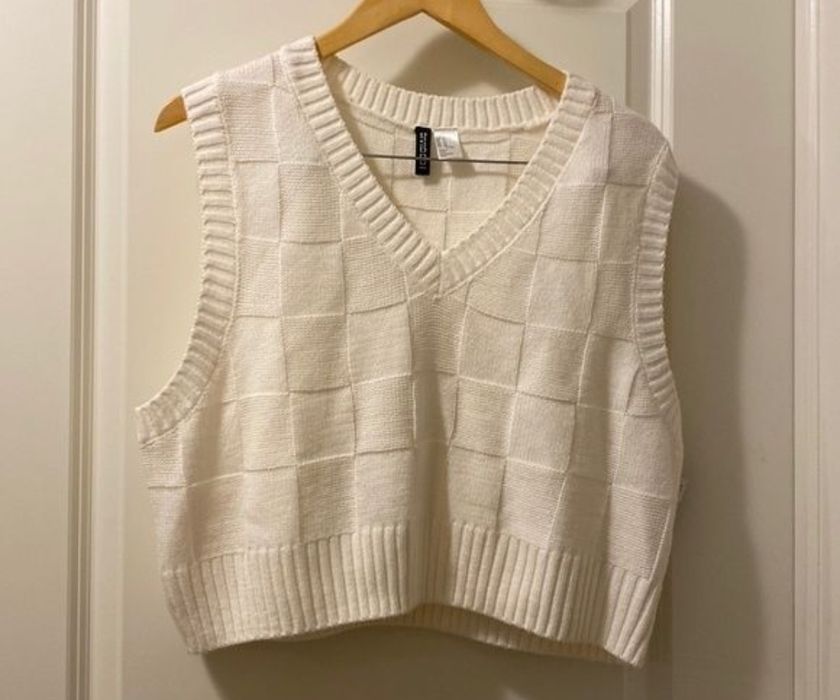 Divided hm жилетка