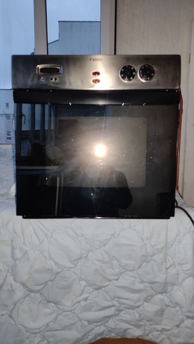 Продам духовку електричну АРДО Італія