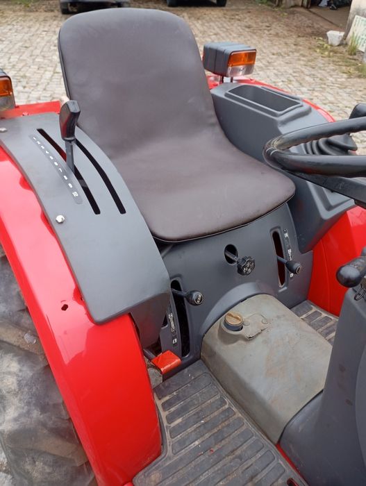 Trator yanmar f 22 com matrícula 4x4