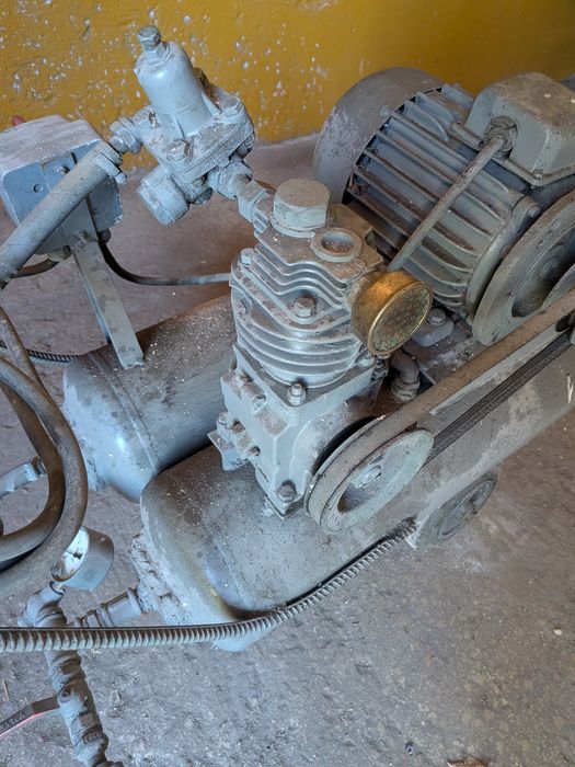 Kompresor warsztatowy, sprężarka