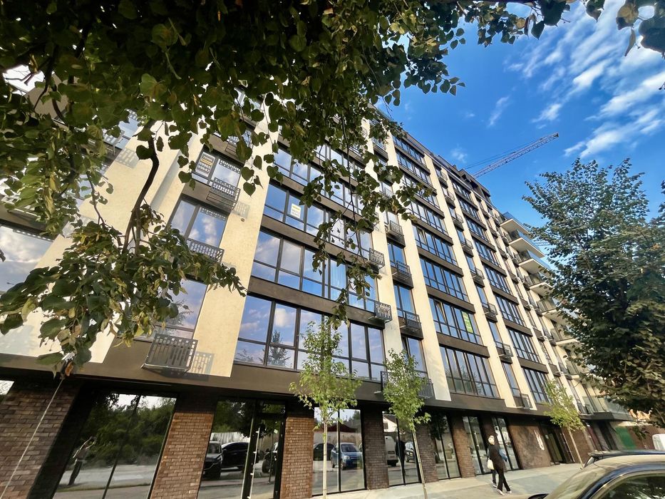 Продам 2-кім.квартиру в ЖК Manhattan поряд з центром та міським озером