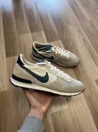 Кросівки Nike Internationalist