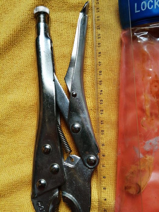 Obcęgi  - kleszcze -