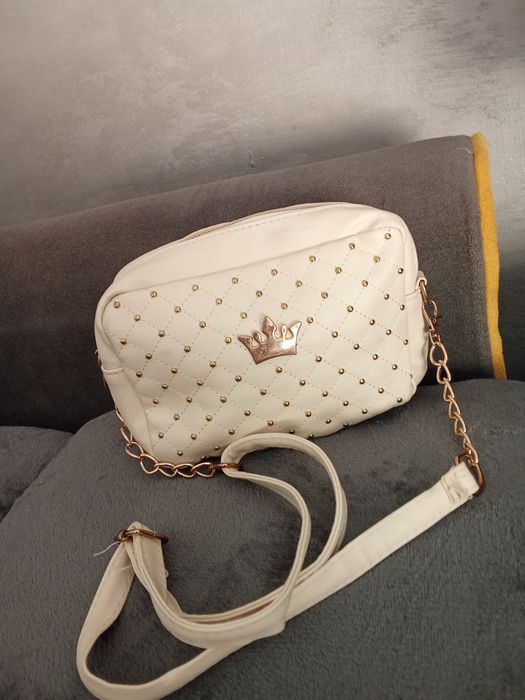 Torebka listonoszka damska kremowa