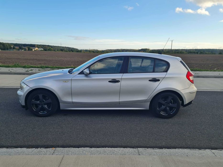 BMW 1 e87 2.0 diesel 122km climatronic navigacja