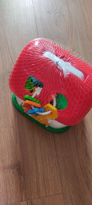 Іграшки. Будиночок логіка