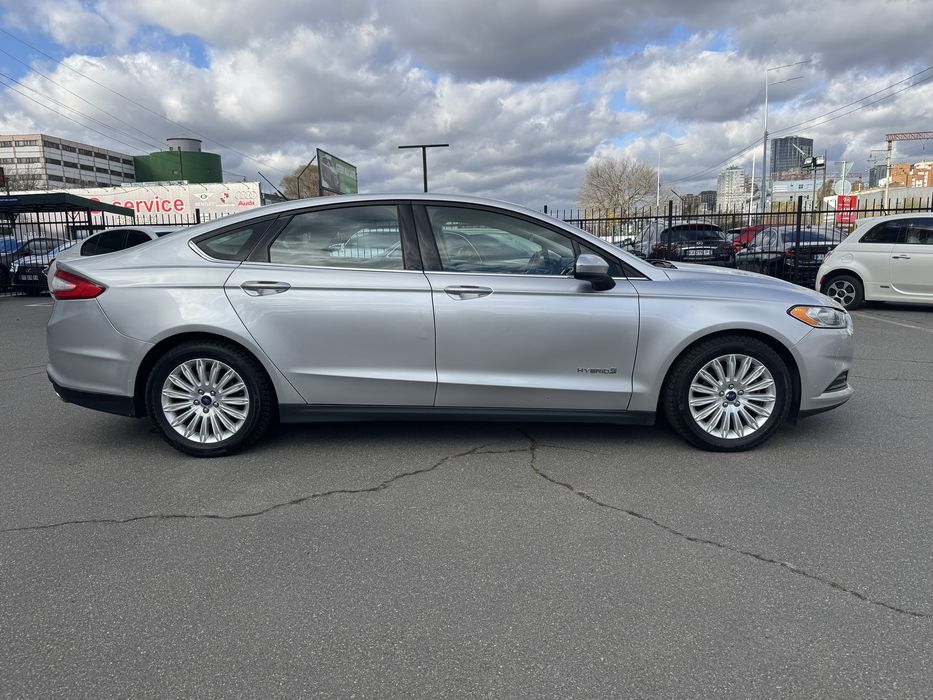 Продається Ford Fusaon