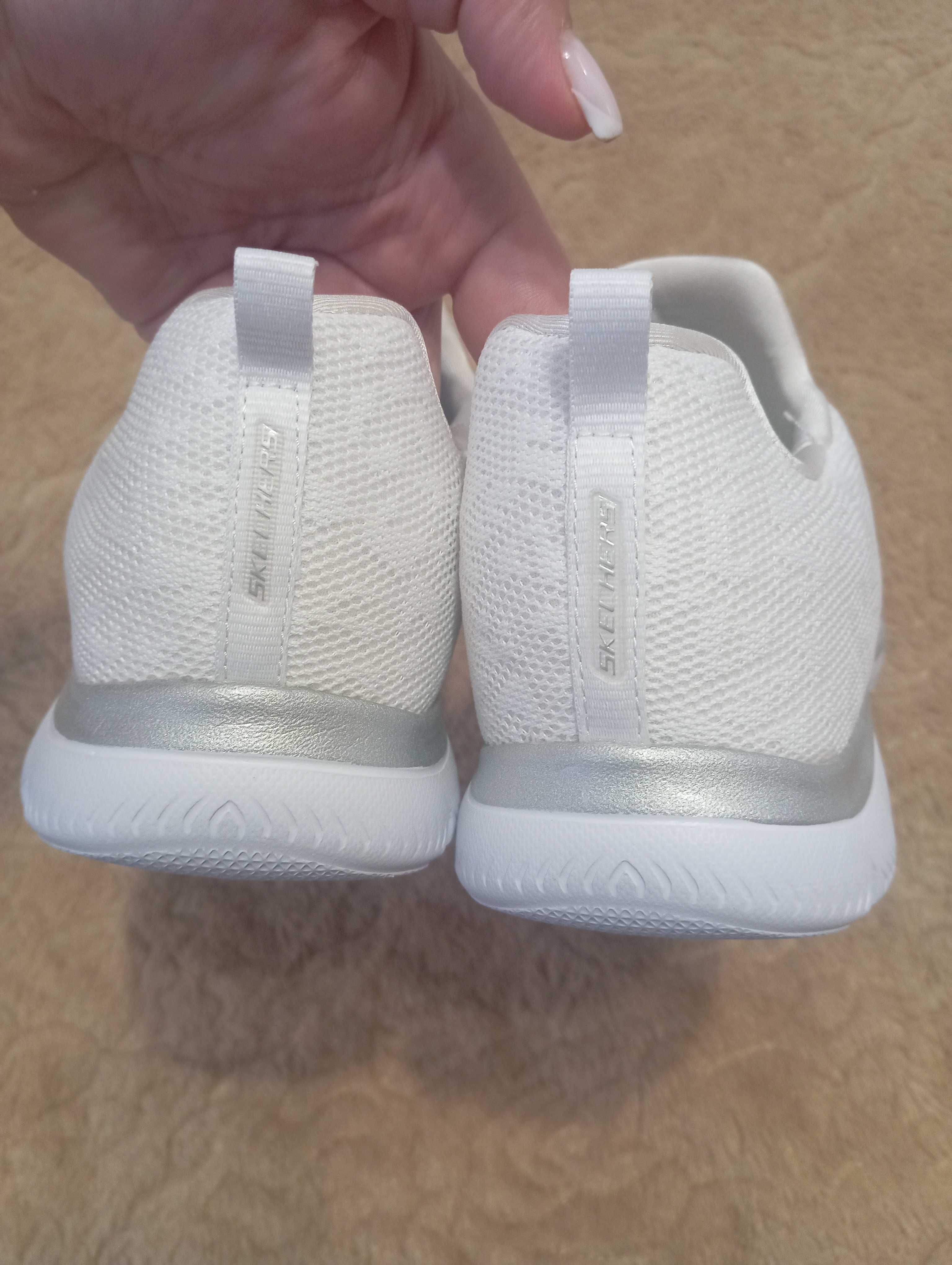 Кросівки Skechers 42 розмір
