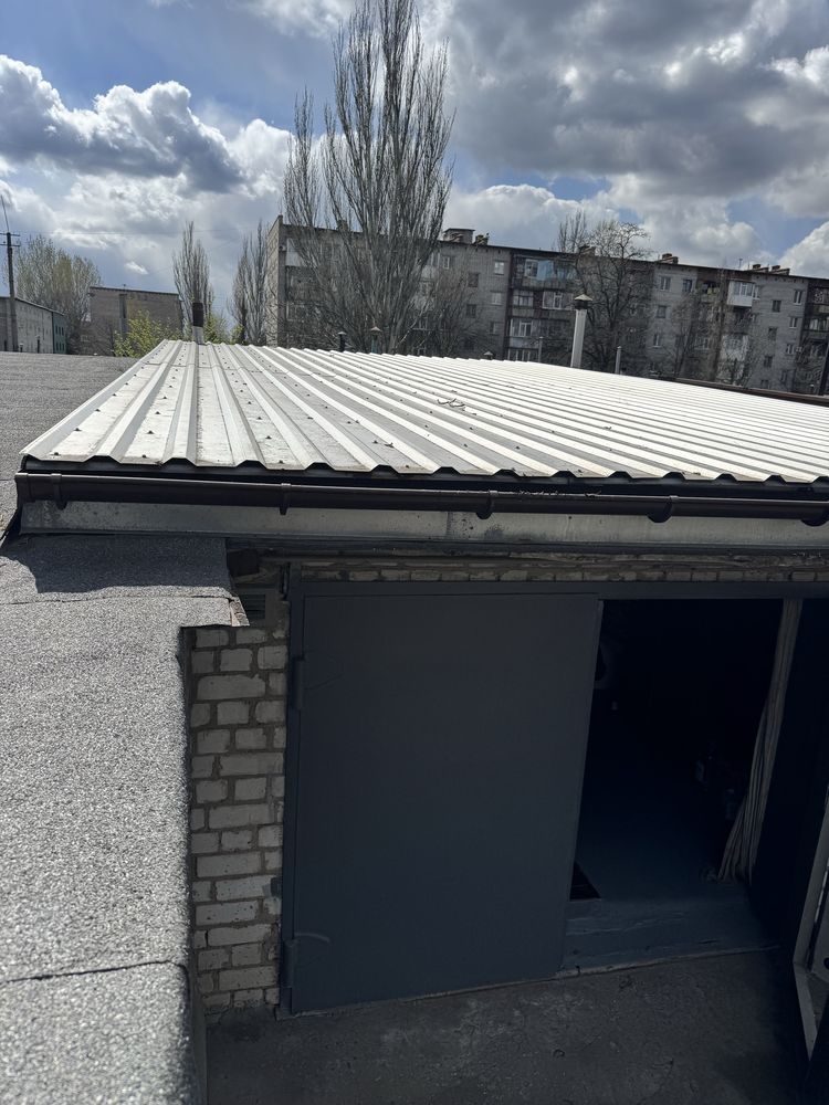 Продам Гараж на Космонавтів