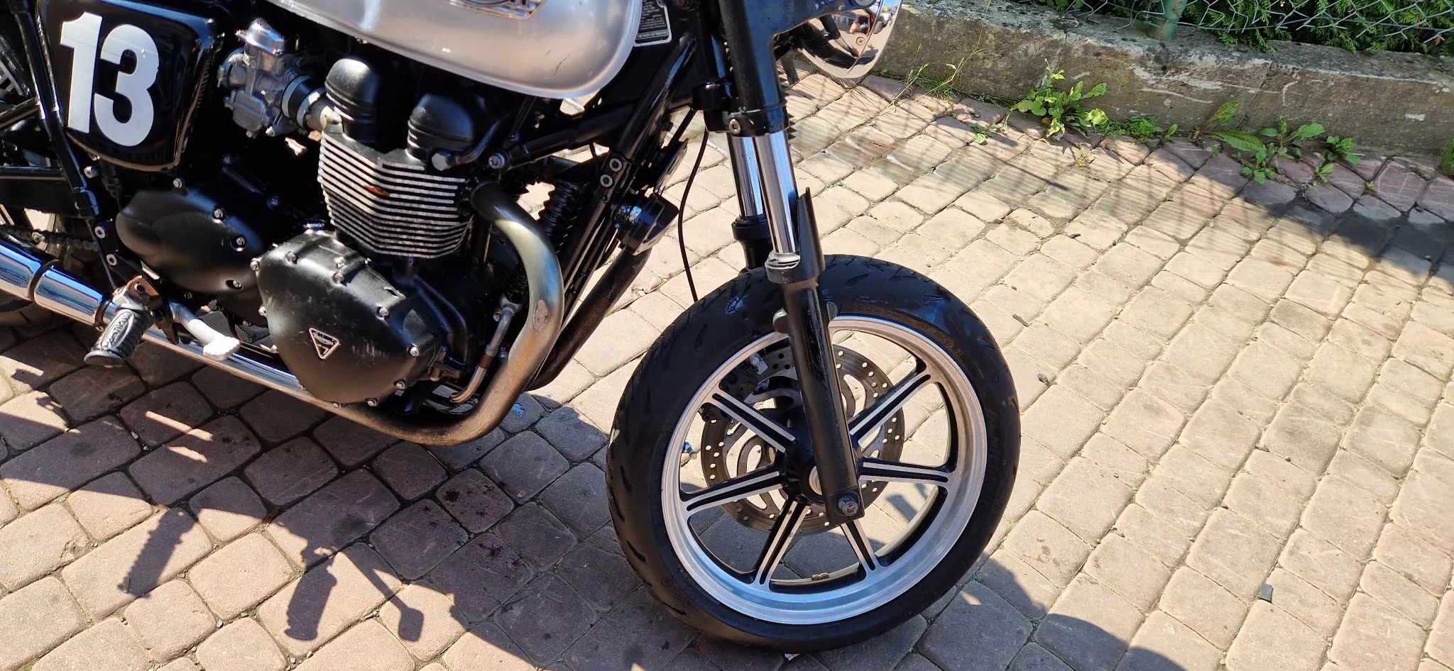 Triumph Bonneville Triumph BONNEVILLE 900 America Spedmaster Thruxton 1100 1600 XVS VTX