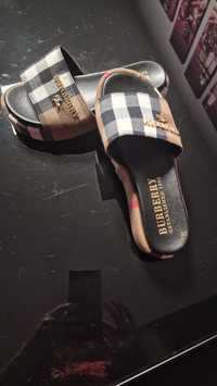 Nowe klapki Burberry 37