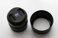Zeiss Touit 32mm f/1.8 - obiektyw do Sony E