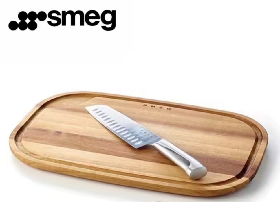 Deska do krojenia SMEG drewniana  42x28