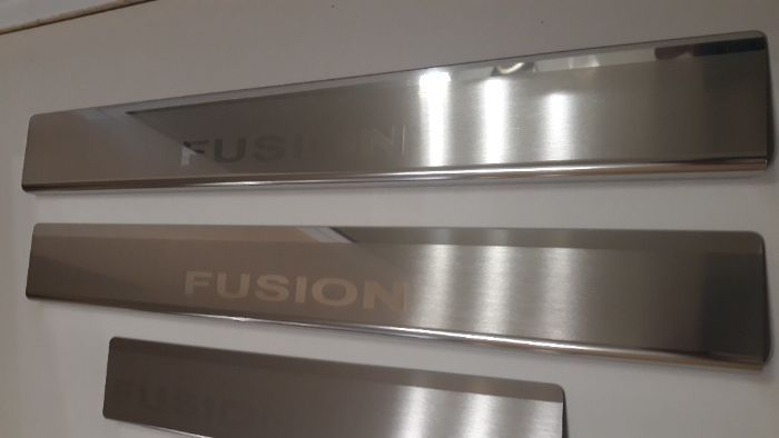 Накладки на пороги для Ford Fusion USA \ Focus 2 \ Focus 3 \ Kuga