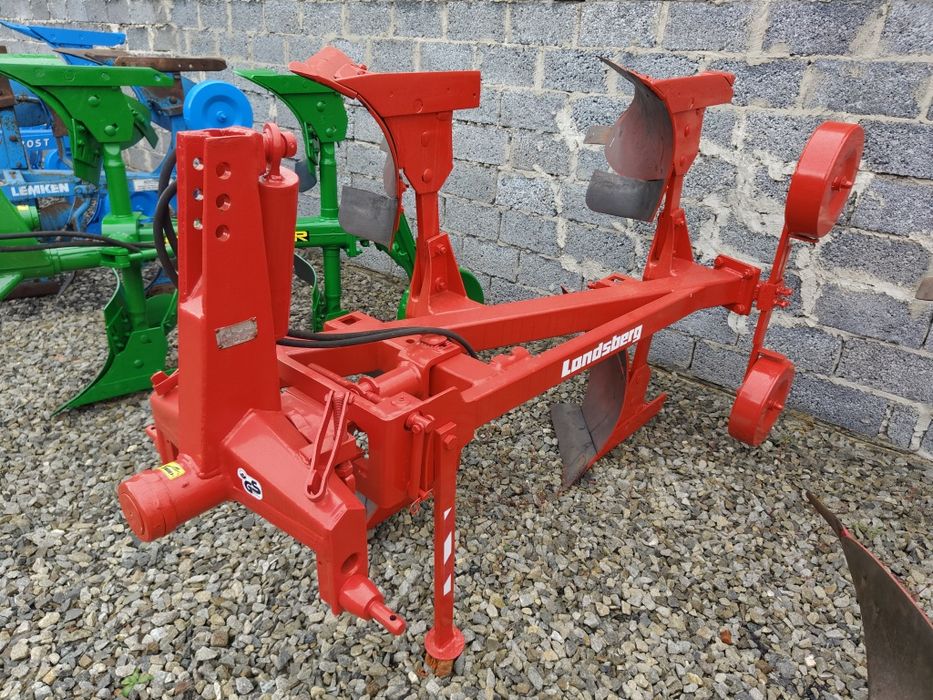 Pług 2 skibowy obrotowy