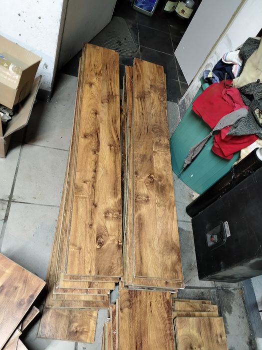 Panele podłogowe resztki po remoncie