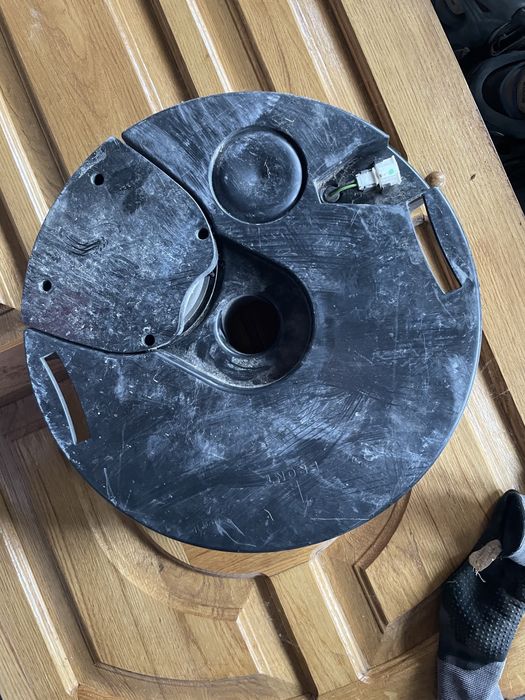 Сабвуфер ауді ку 5 2014. Оригінал. Стан 10/10