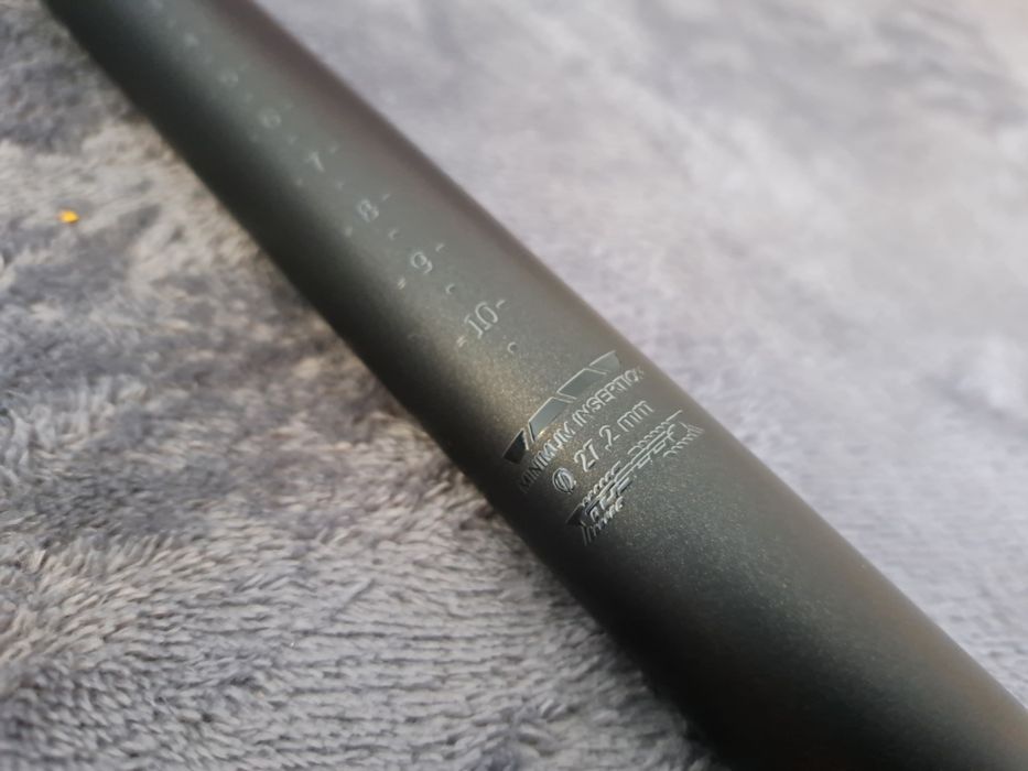 Karbonowa sztyca Toseek 27,2 x 350mm czarna NOWA