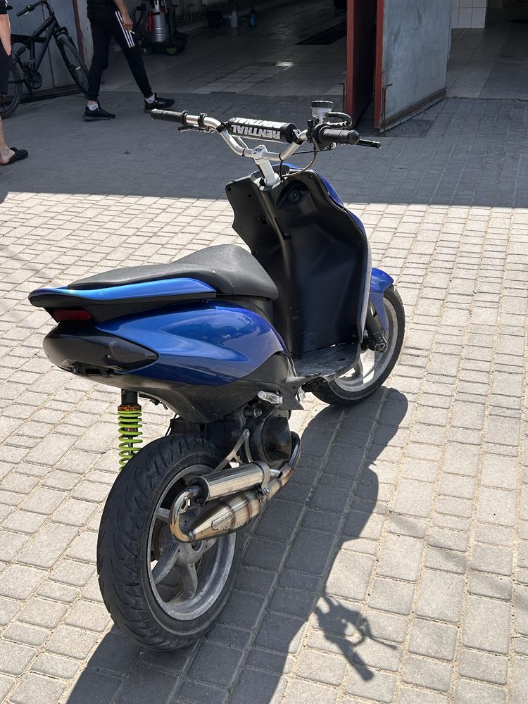 Yamaha jog RR 2000