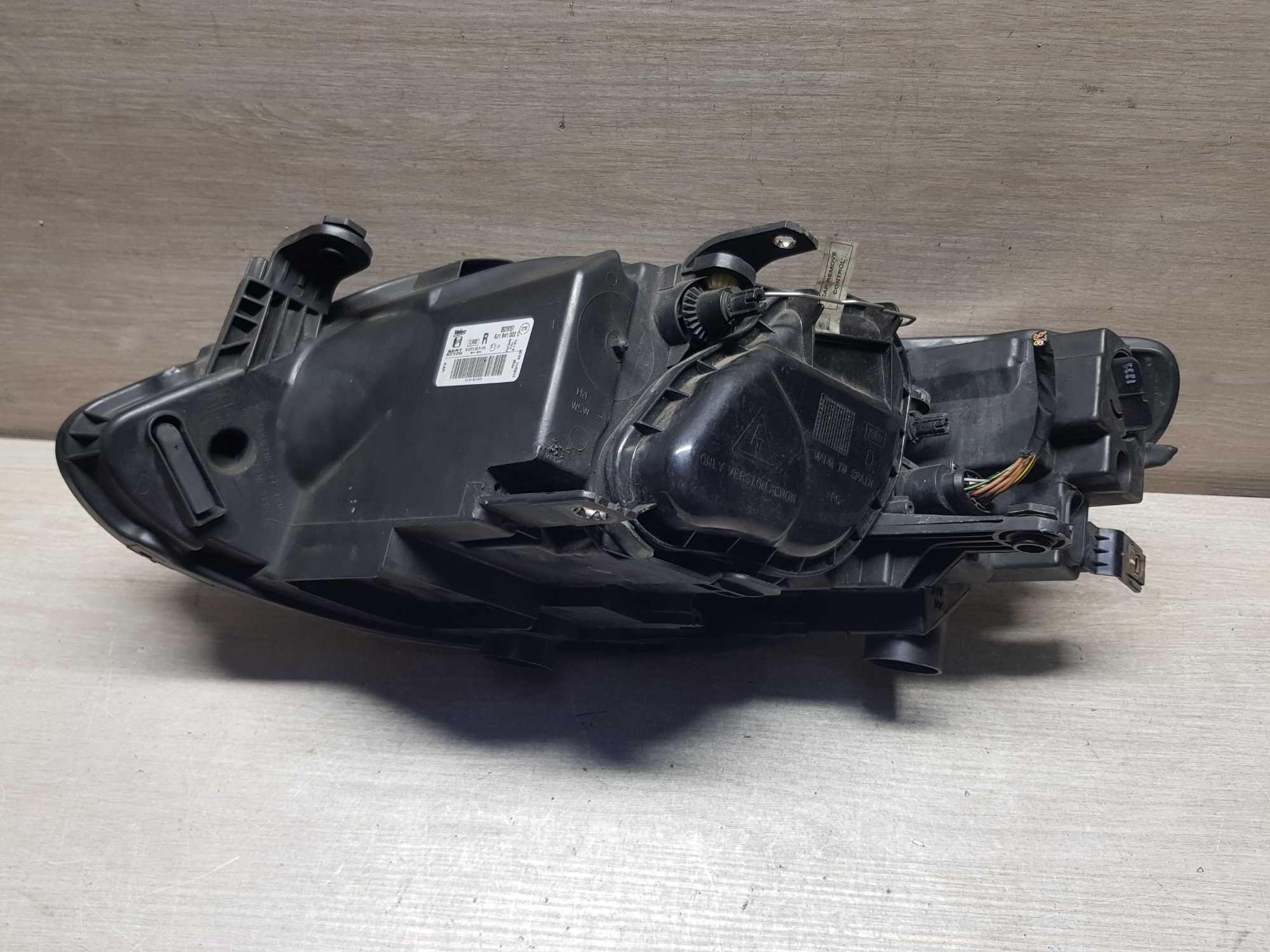 Фара права Seat Ibiza 4 6J 2008-2012p. (VALEO)