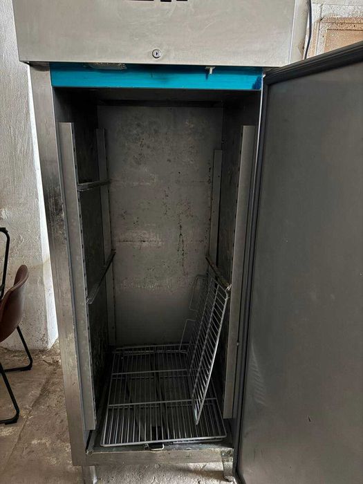 Шафа морозильна COOLEQ GN650BT