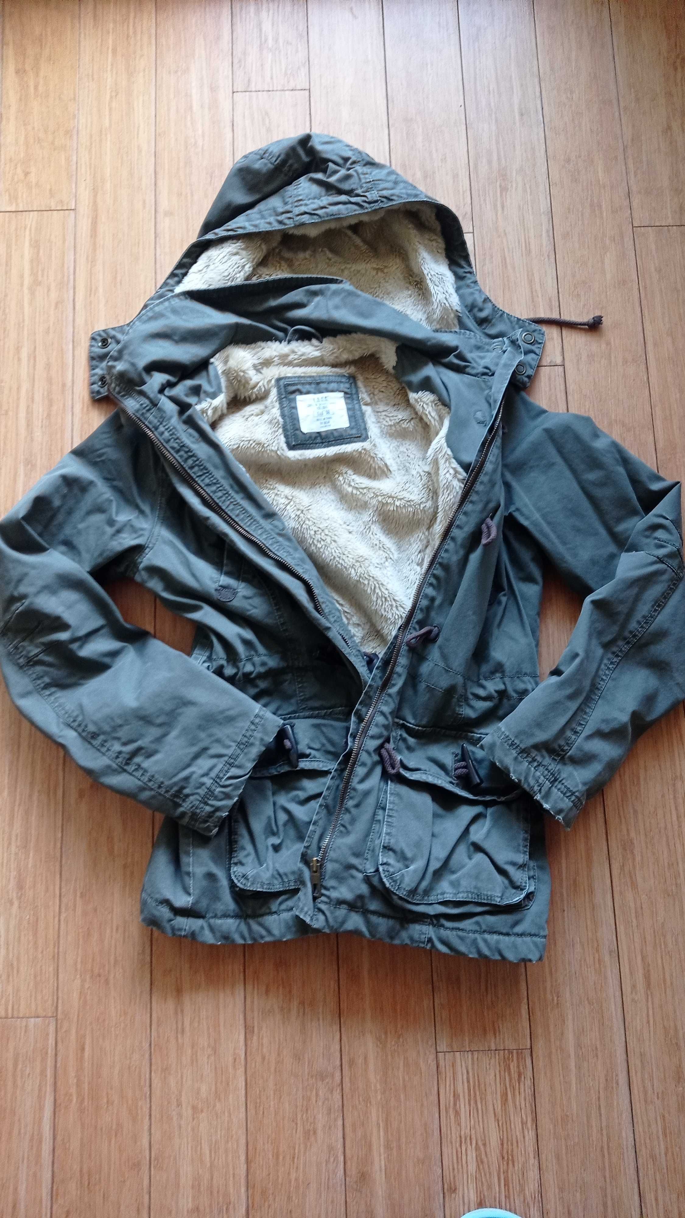 Ocieplana parka na futerku H&M 38