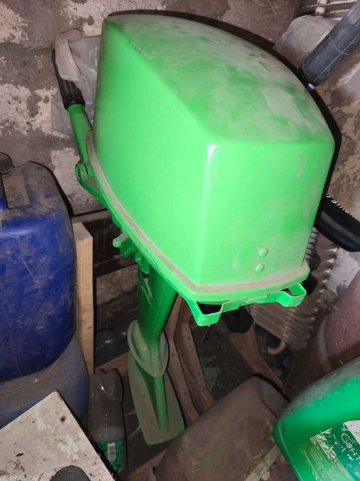 Лодочный мотор Ветерок 8