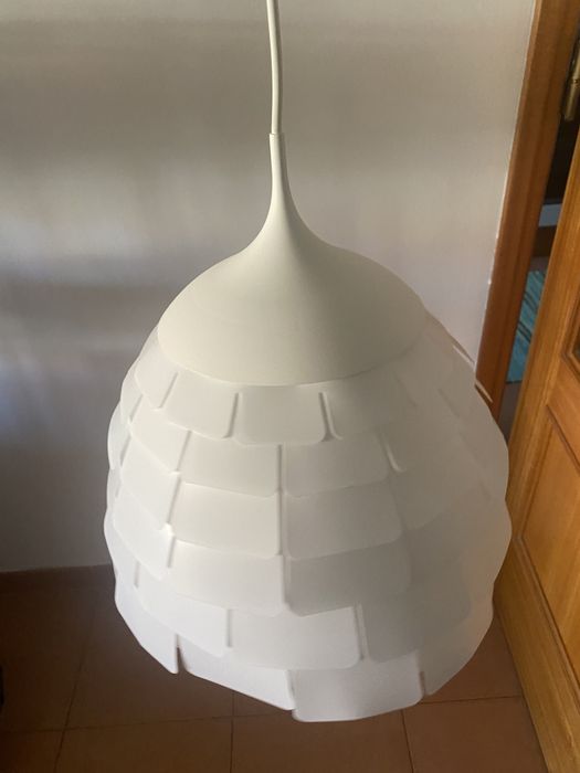 Candeeiro branco Ikea
