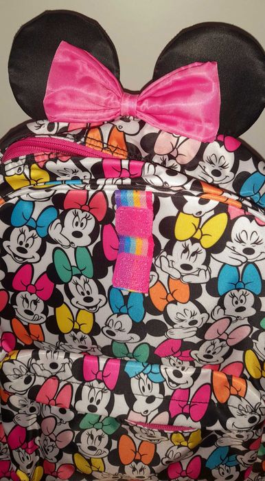 Mochila Escolar da Disney com a Minnie
