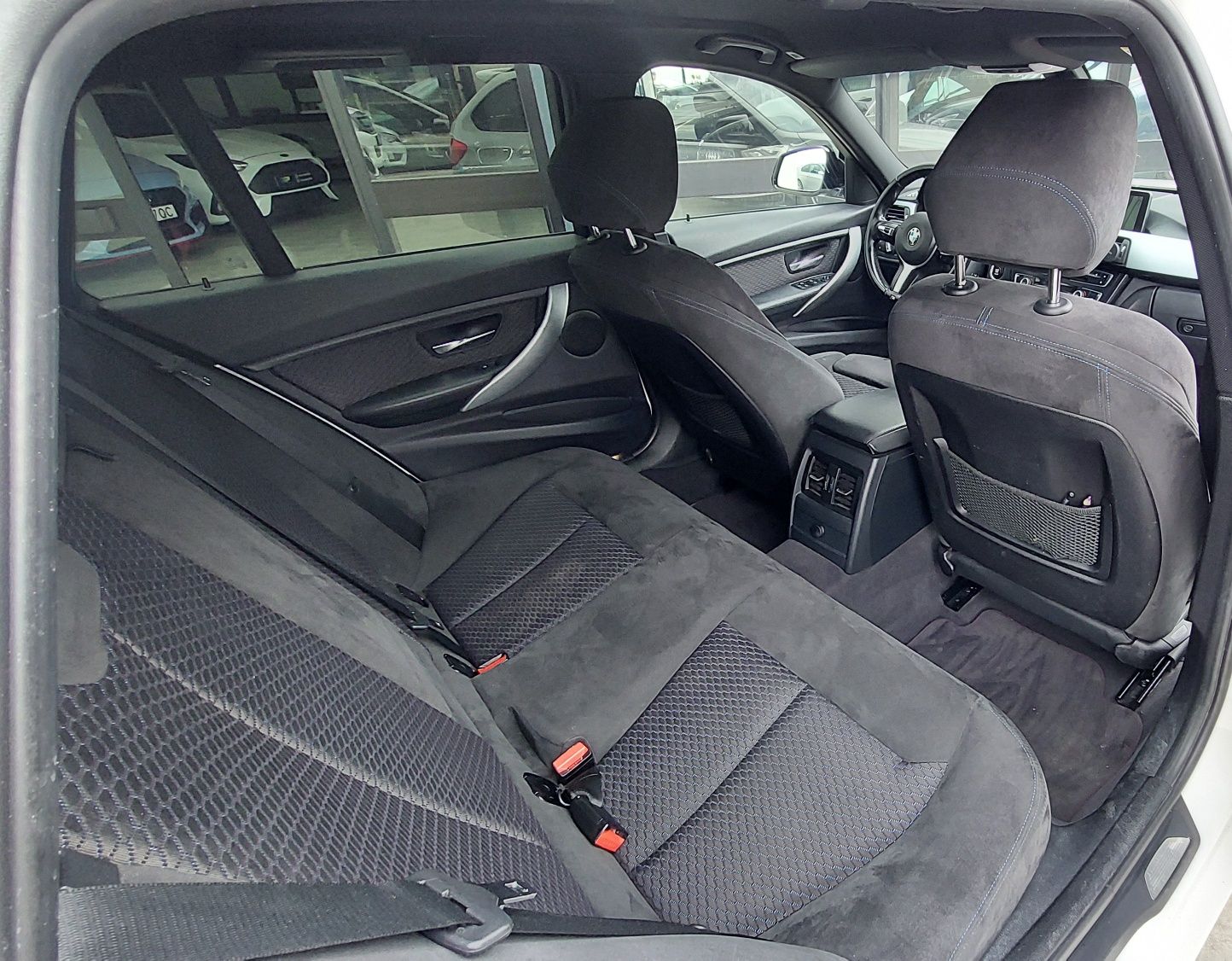 BMW 320 PACK-M Touring "LOOK 335"