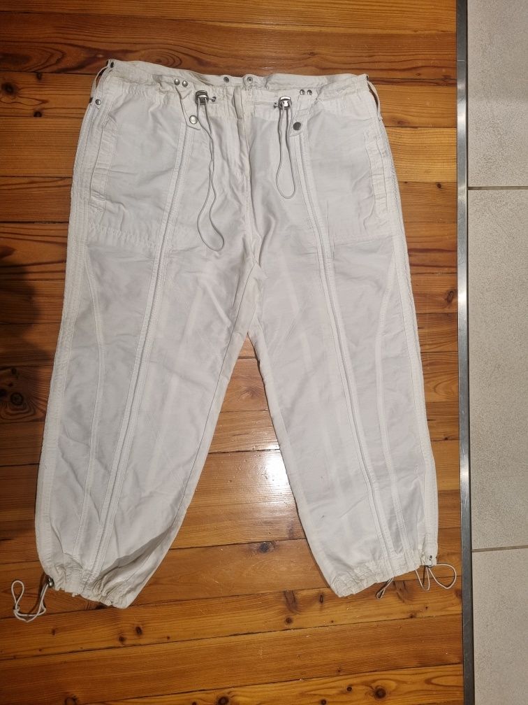 Spodnie 3/4 NEW LOOK 42 XL krótkie spodenki na lato białe spodnie