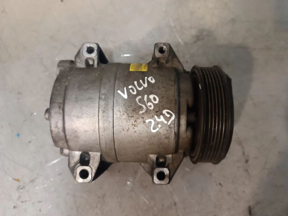 COMPRESSOR AC VOLVO S60 S80 XC70 V70 2.4D 5  8708581
