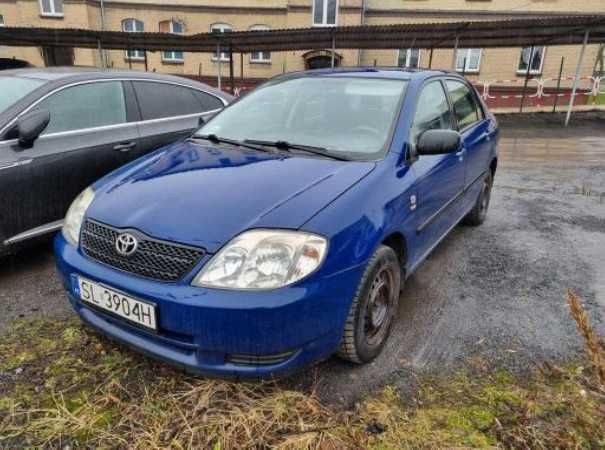 Syndyk sprzeda z wolnej ręki samochód osobowy Toyota Corolla Sedan