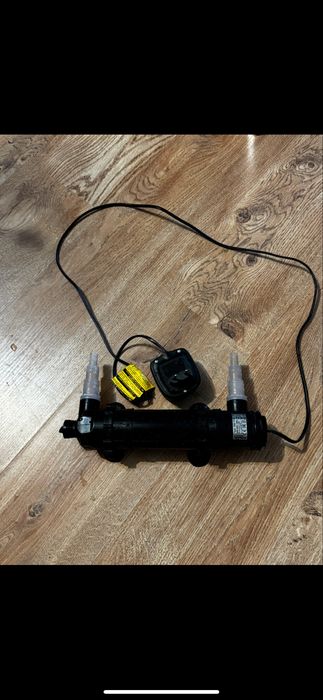 Sterylizator UV Aquael AS-11W