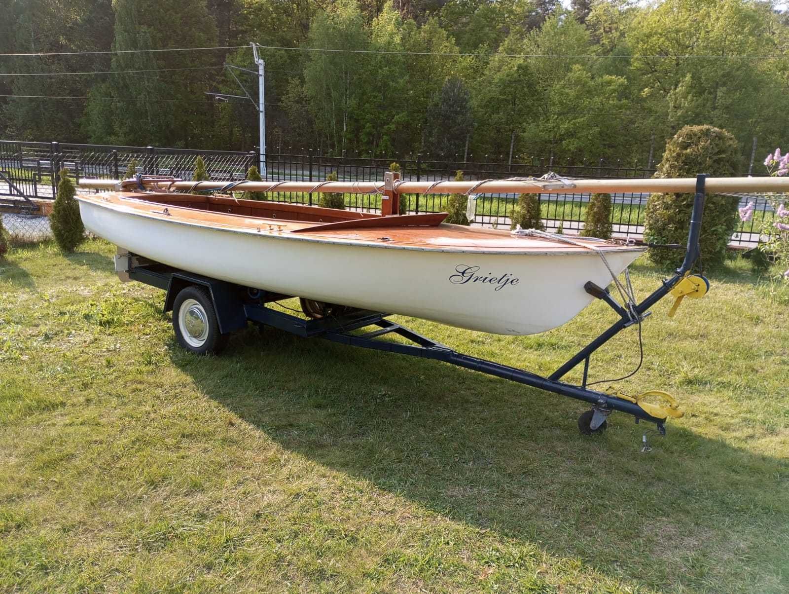 Zabytkowa łódź łódka drewniana ŻAGLÓWKA mieczowa jacht HERRESHOFF 1937