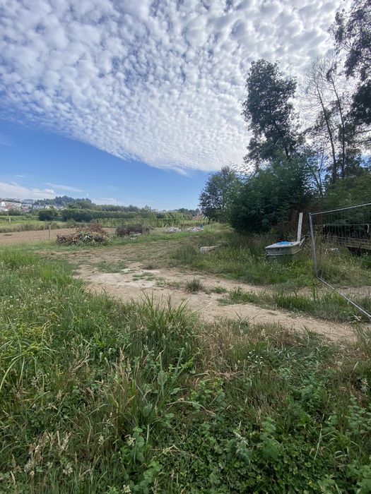 Terreno para fabricar ou fazer pre-fabricado