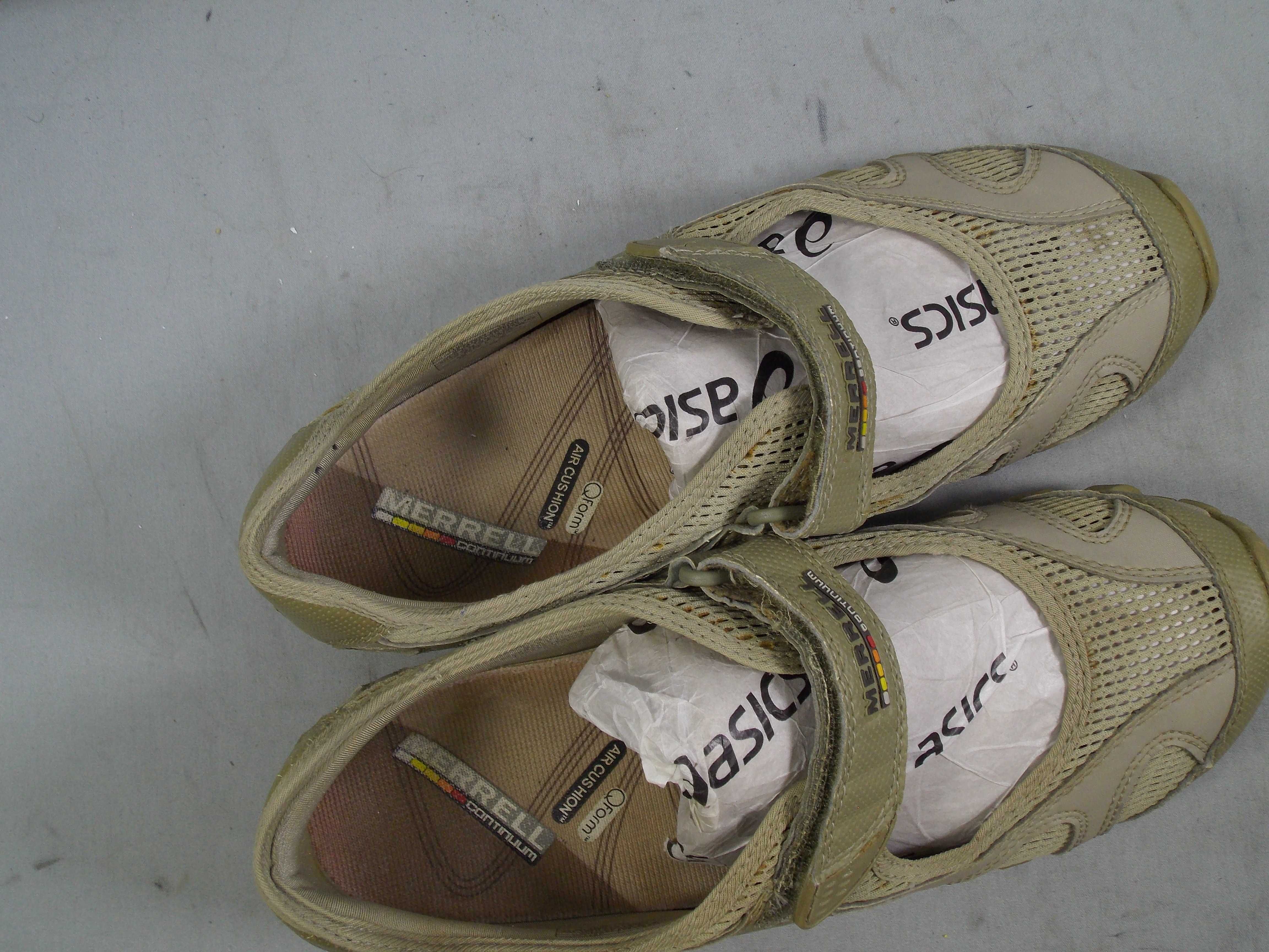 Трекинговые кроссовки MERRELL