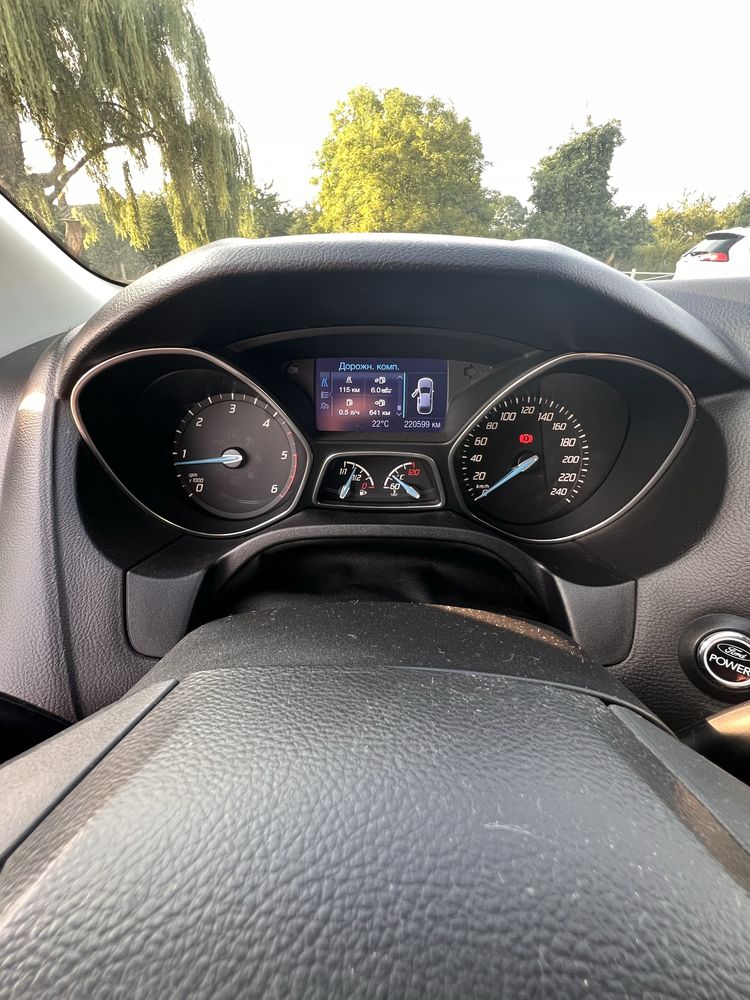Ford Focus 3 2013r 1.6 tdti (TITANIUM)
