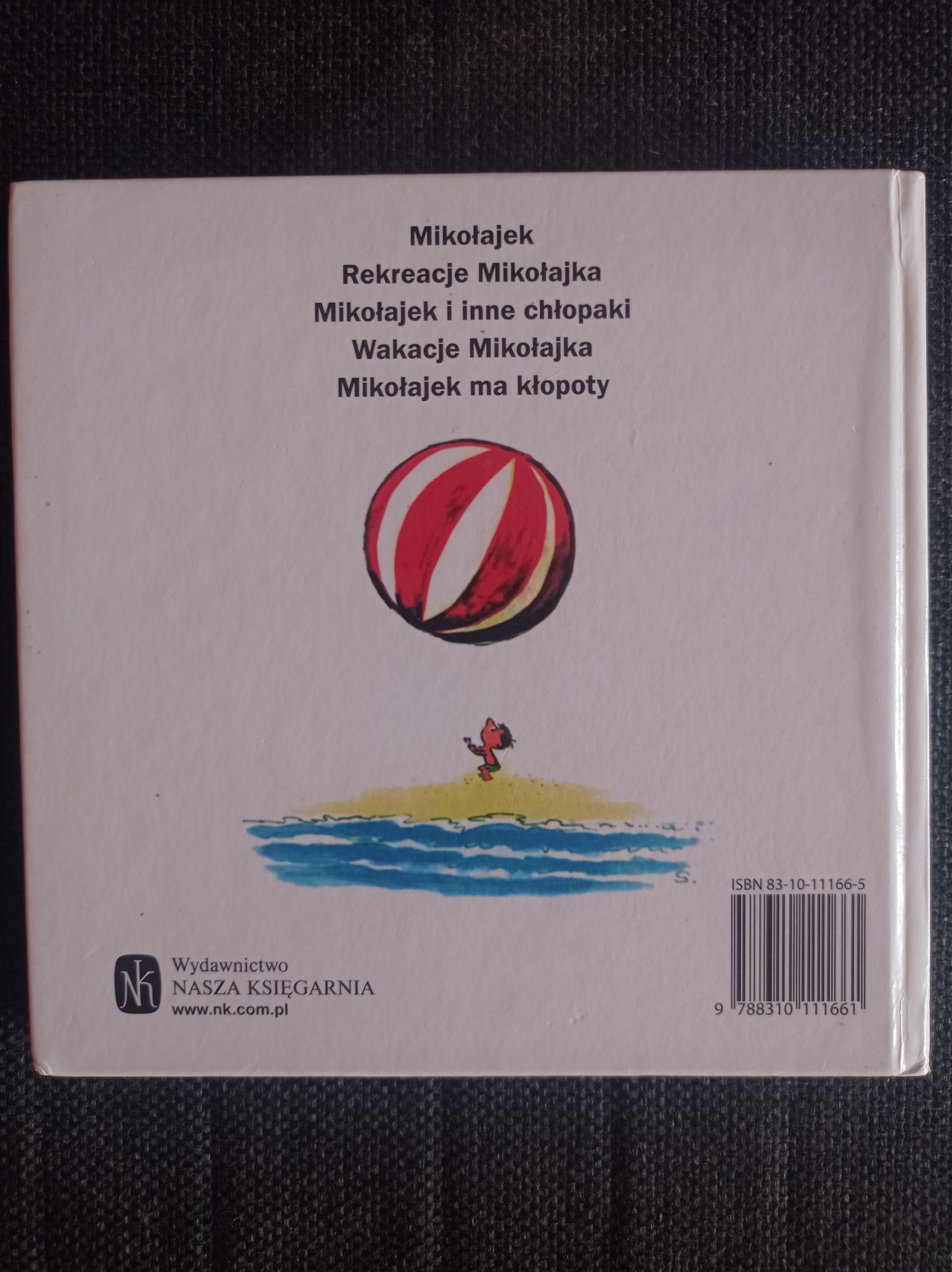 świetna książka dla dzieci pt. Wakacje Mikołajka