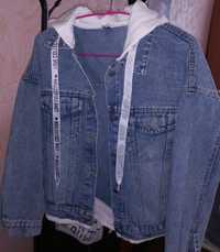 Продається джинсова курточка