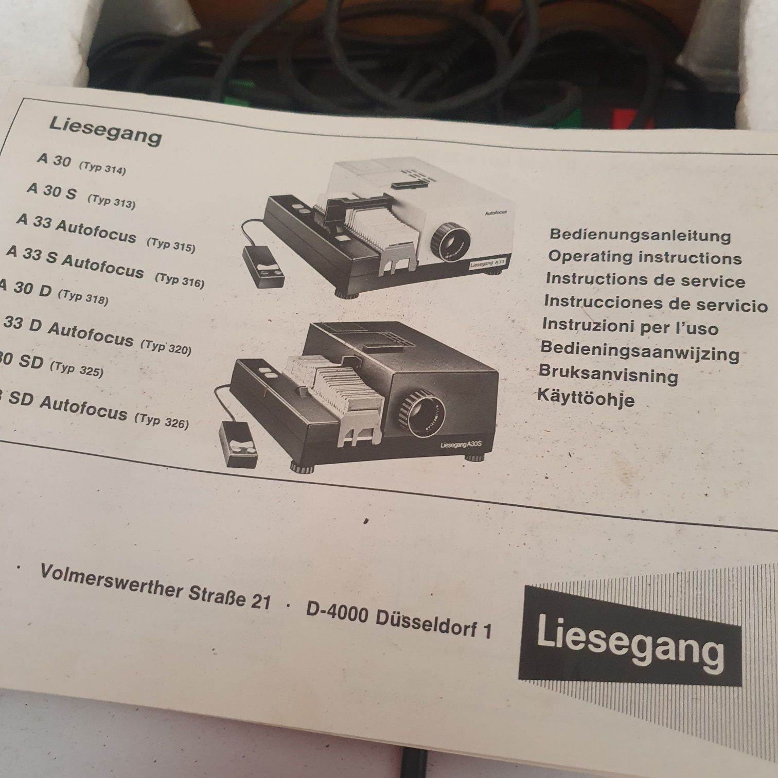 Projektor slajdowy kompletny