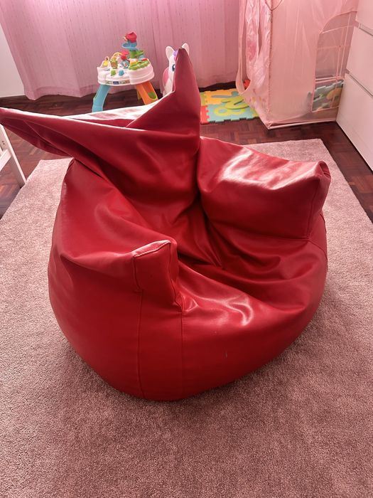 Puff cadeira vermelha