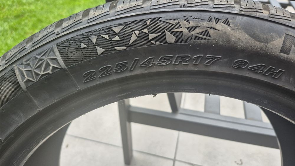 Opony 17 225x45 zimowe