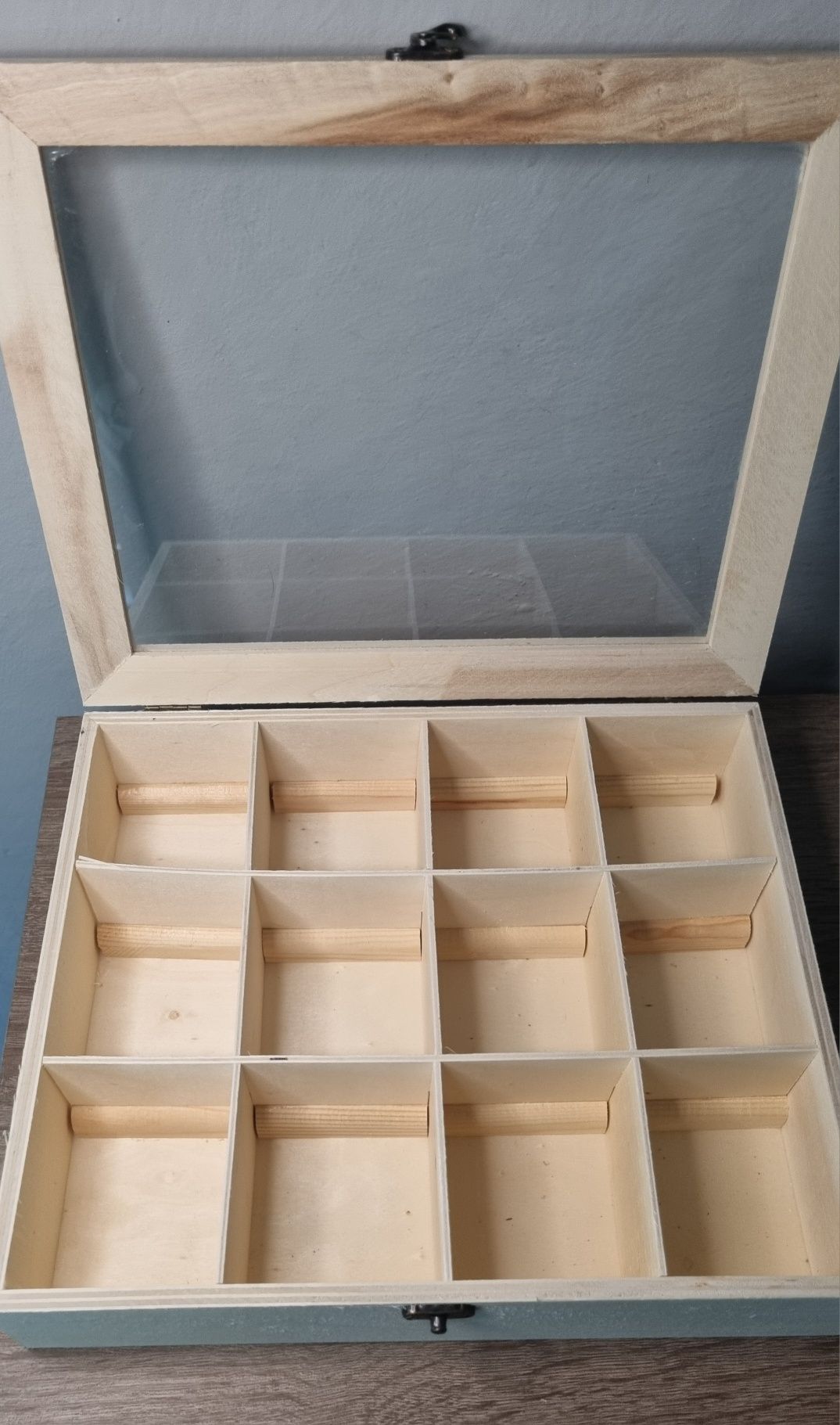 Drewniane pudełko szkatułka organizer na biżuterię herbatę