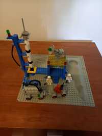 Lego 483-1 Alpha-1 Rocket Base