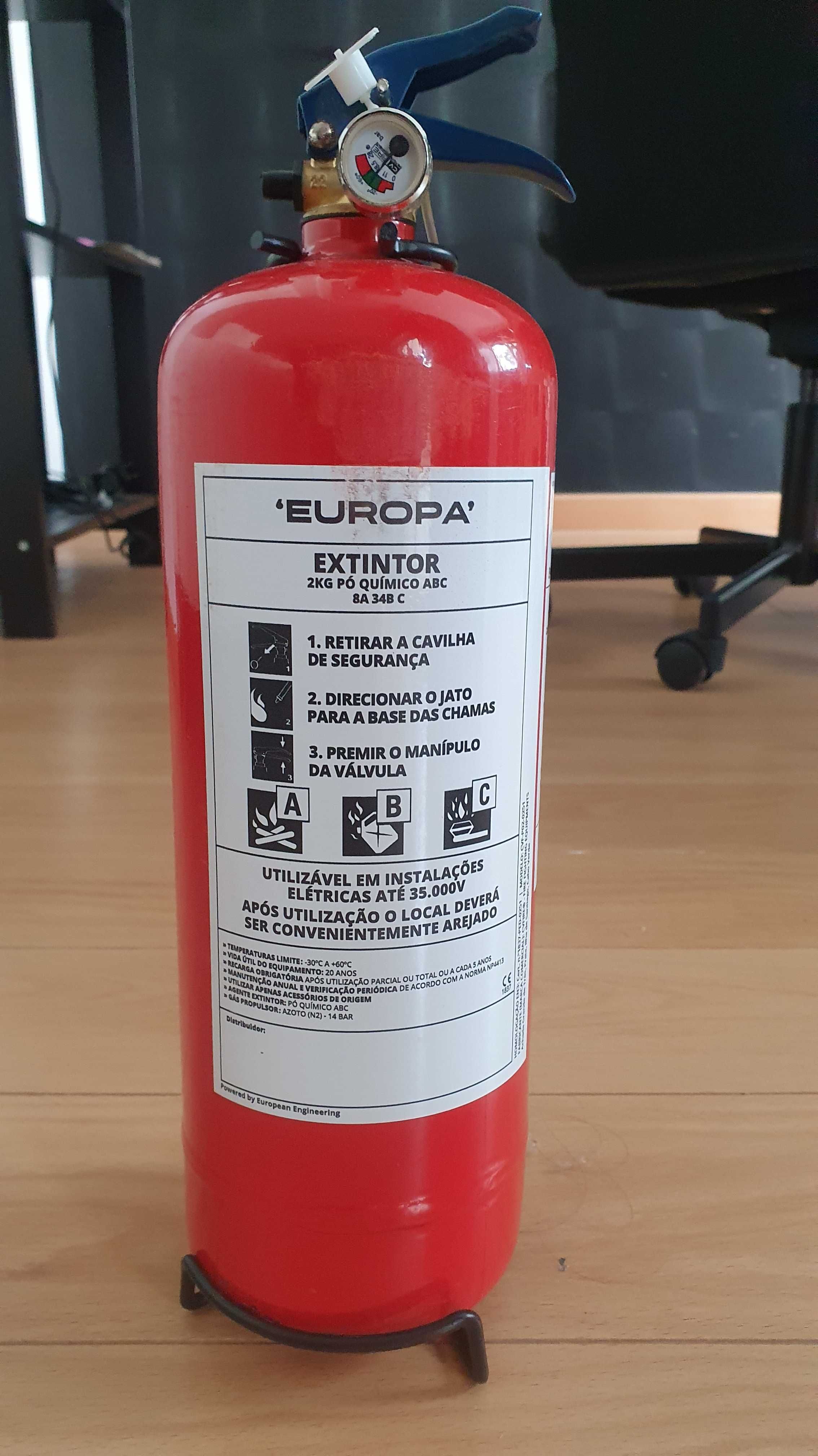 Extintor 2 kg ABC - com base TVDE