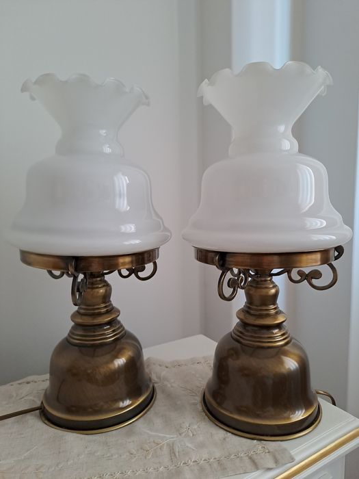 2 Candeeiros de mesa vintage